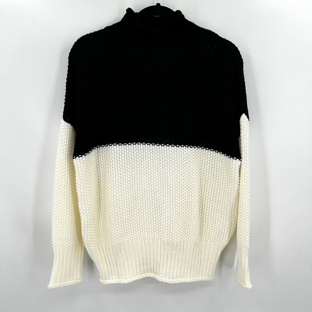 Black Cream White Cozy Knit Mock Neck Pullover Oversized Sweater Size Small